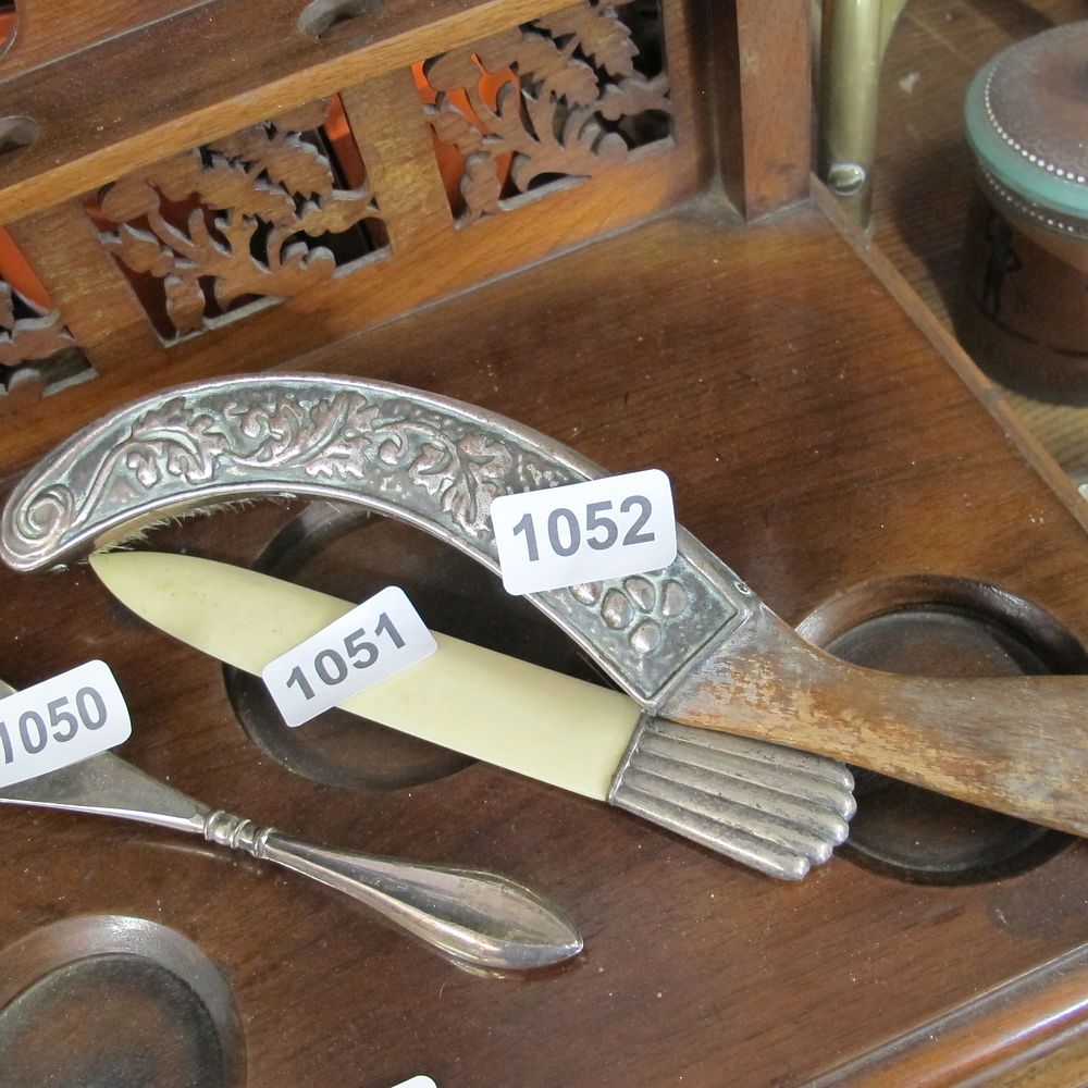 Lot 1052: Ornate curved brush 