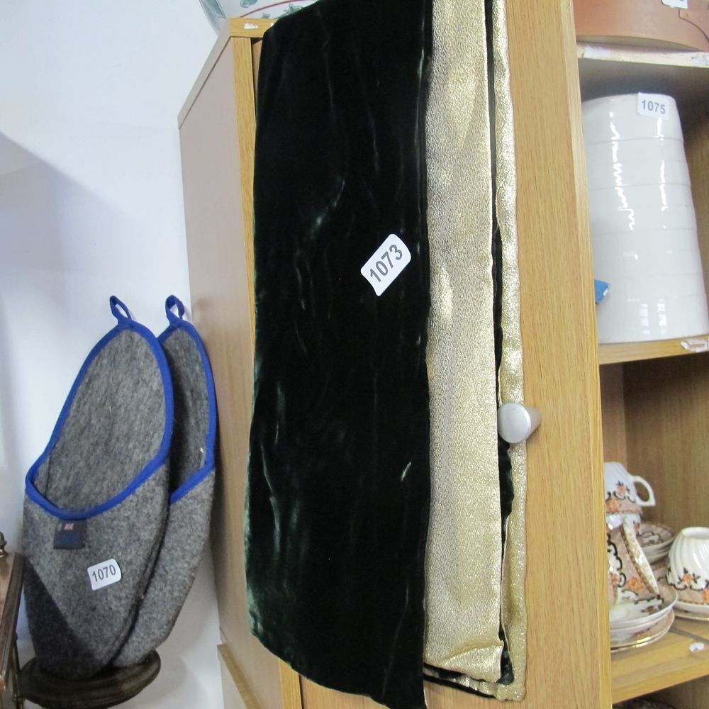 Lot 1073: various scarves and table runner