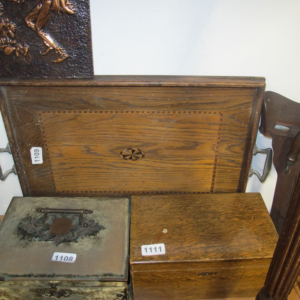 Lot 1109: Decorative Wooden tray