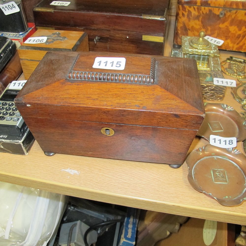 Lot 1115: Wooden tea caddy