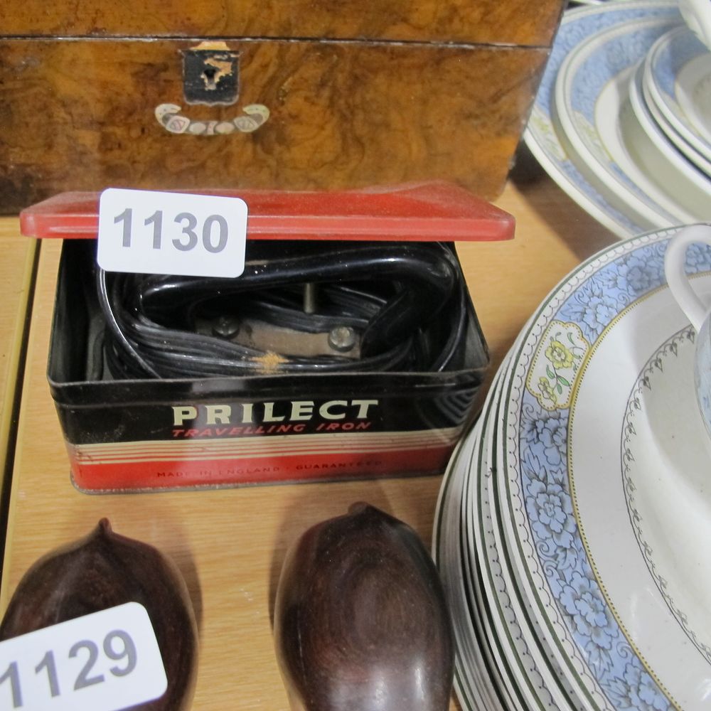 Lot 1130: Prilect travel iron