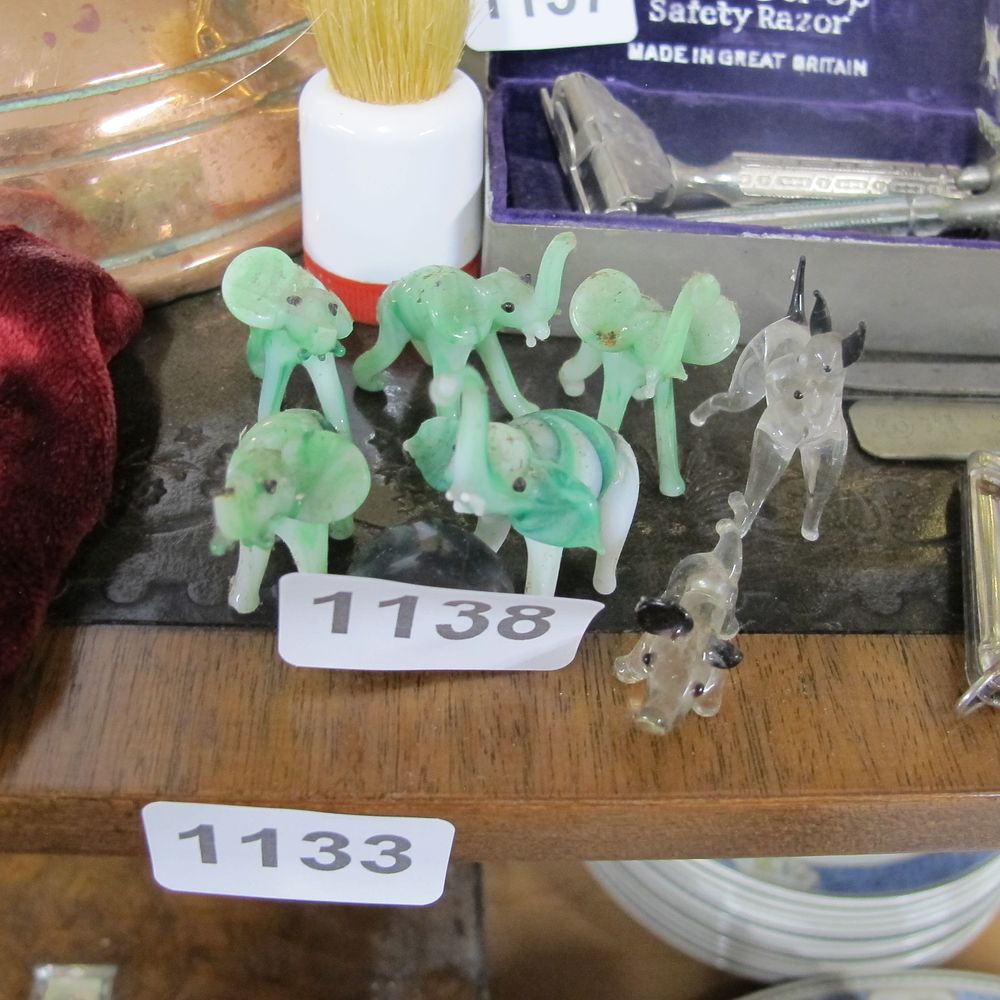 Lot 1138: Glass animals
