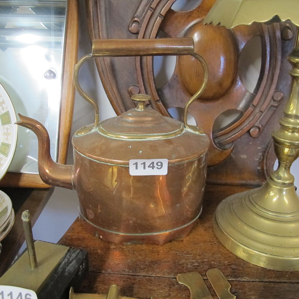Lot 1149: Copper kettle
