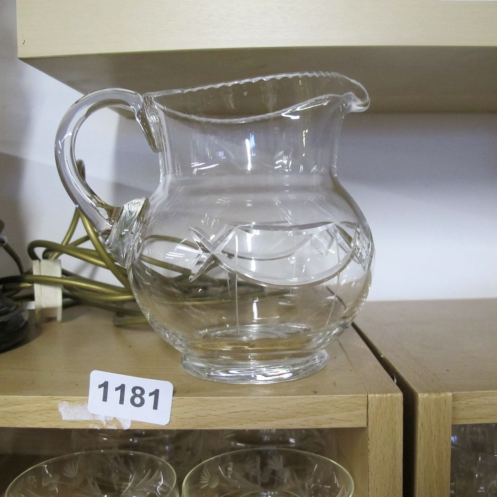 Lot 1181: Jug