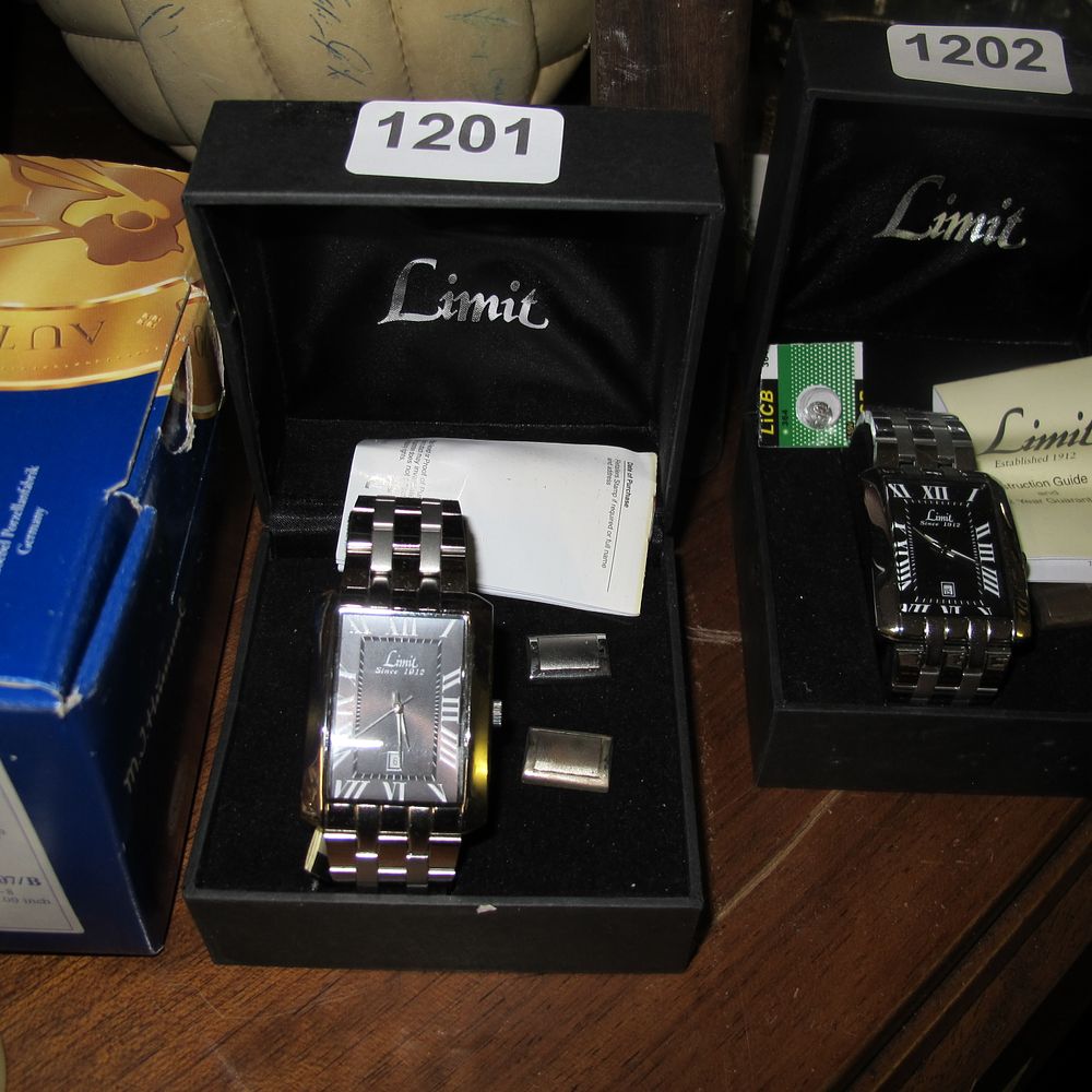 Lot 1201: Boxed Limit watch