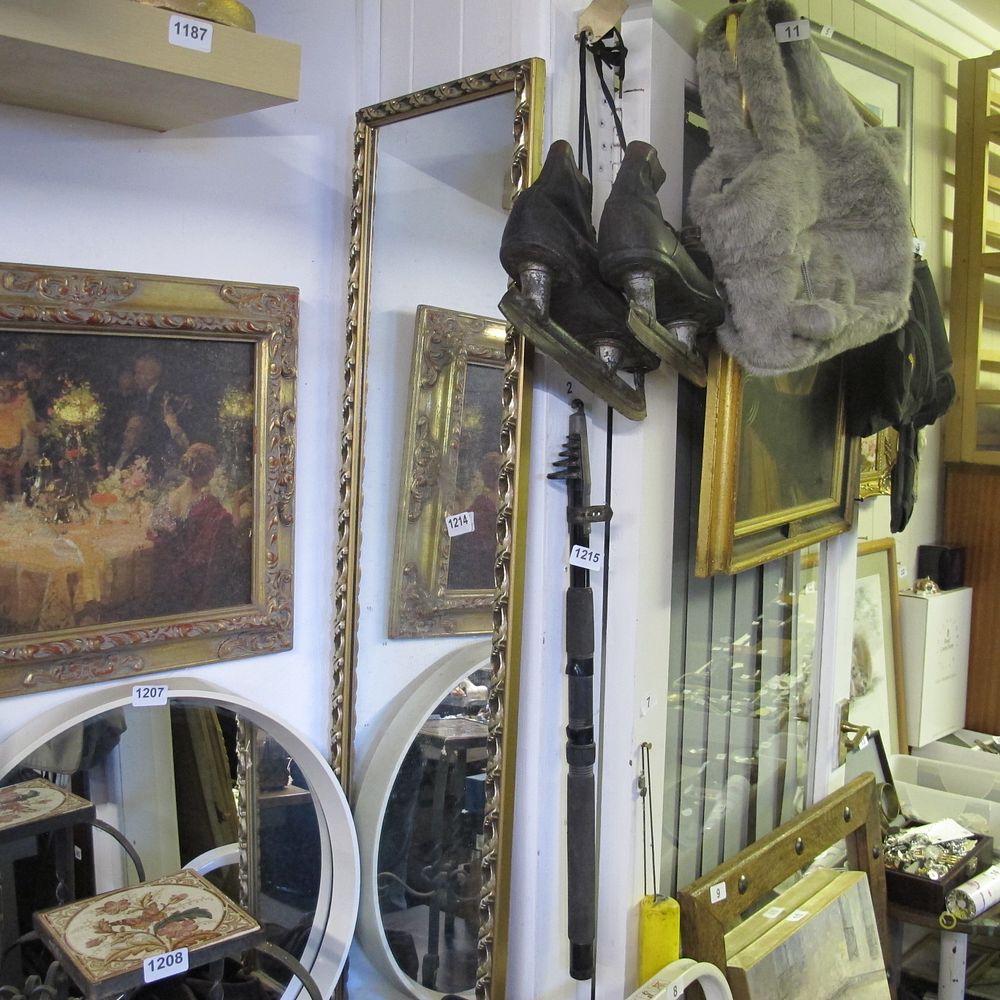 Lot 1214: Full length mirror