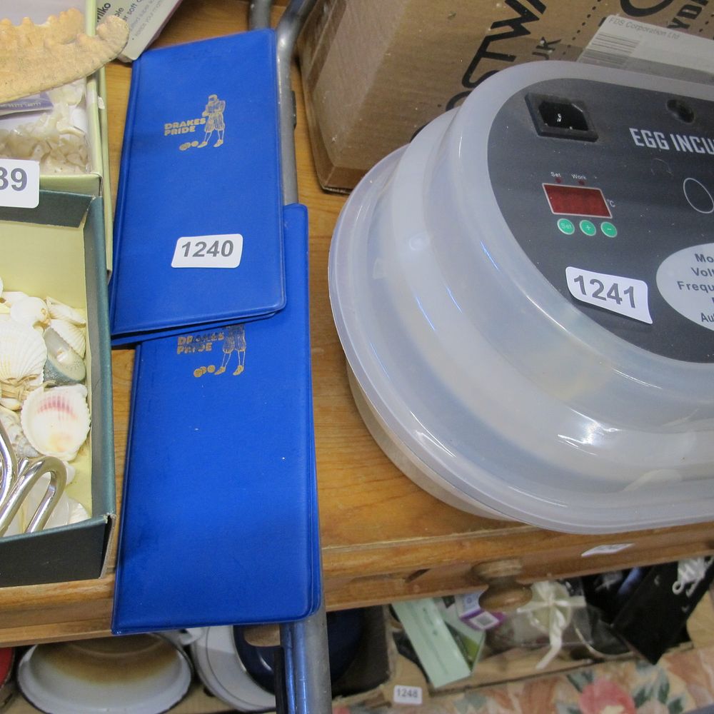 Lot 1240: Drakes Pride bowling score pad holders