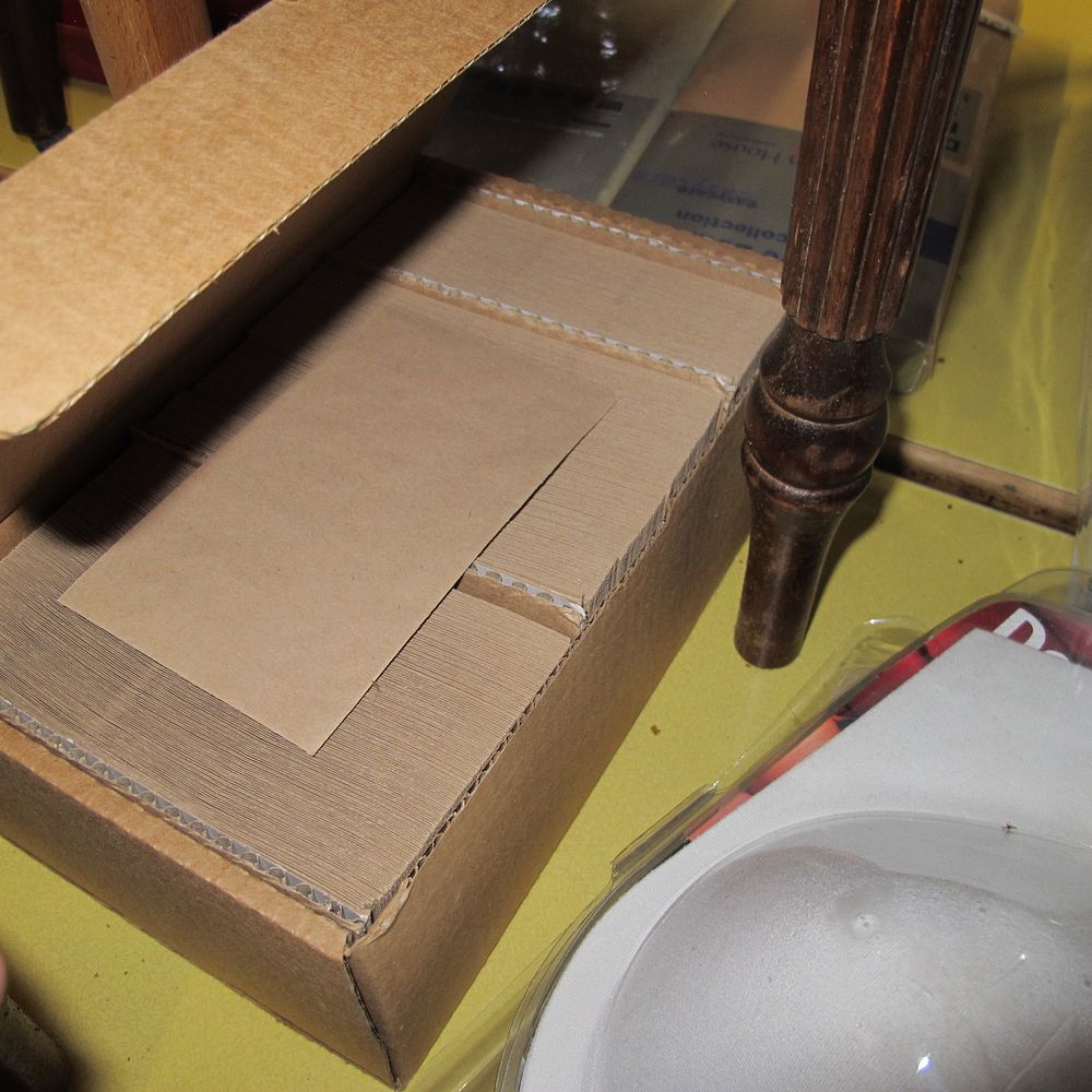Lot 1253: box of envelopes