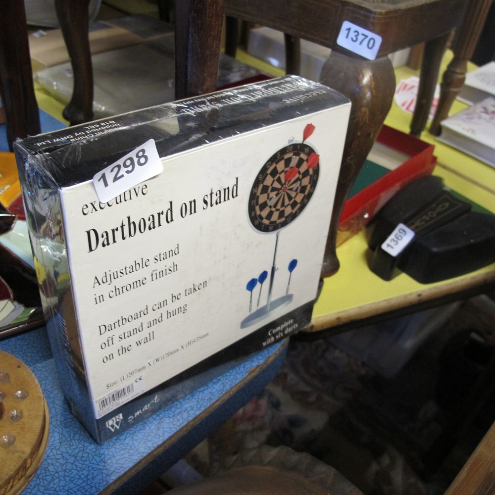 Lot 1298: Dartboard on stand 