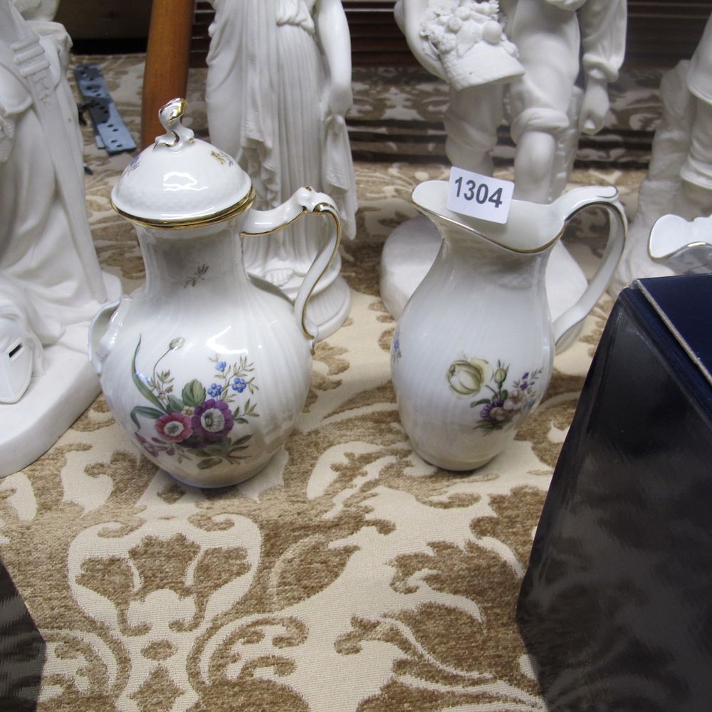 Lot 1304: Royal Copenhagen items