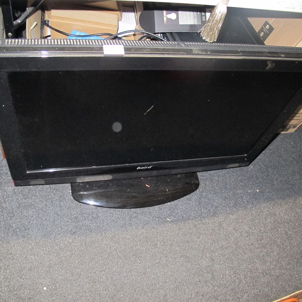Lot 1345: TV