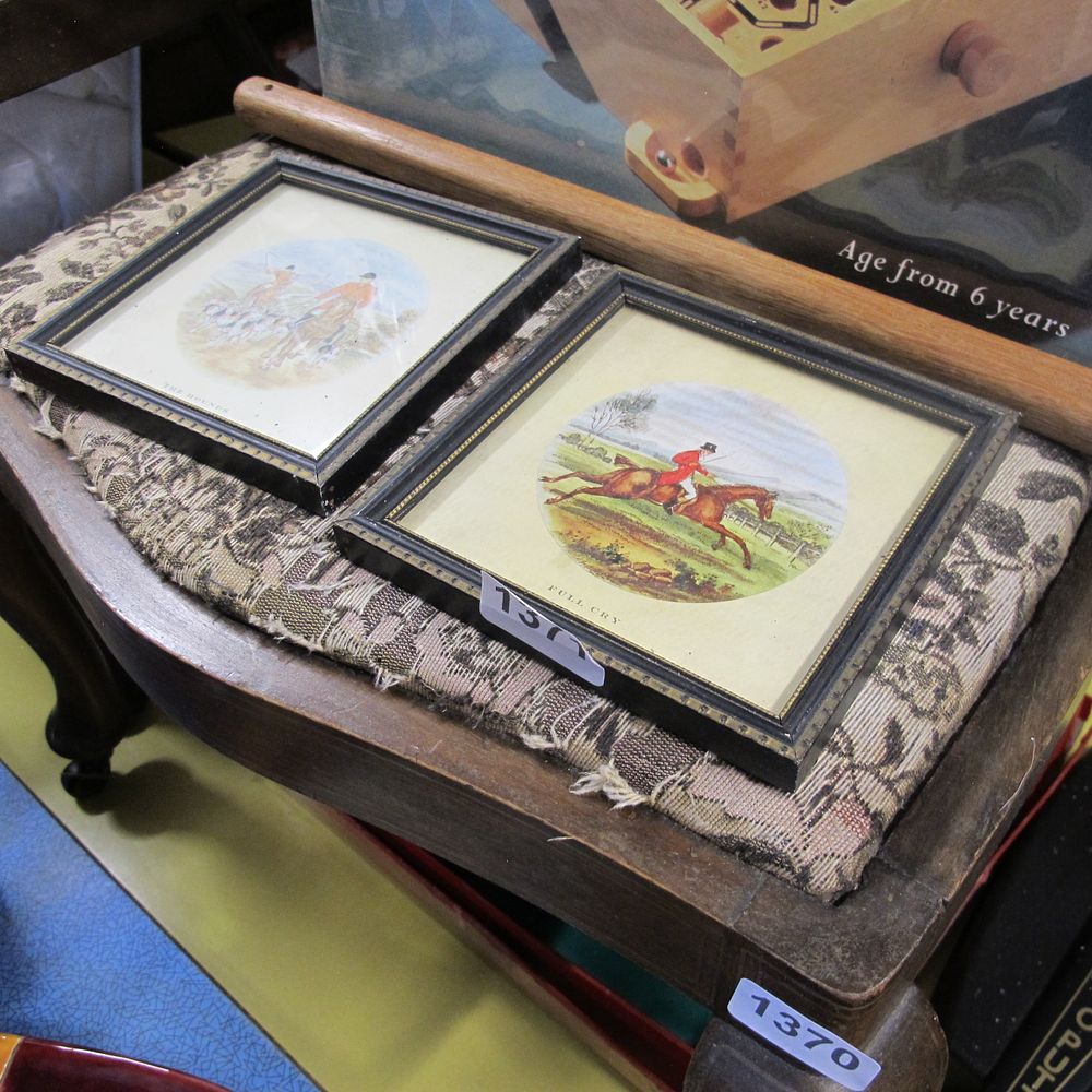 Lot 1371: 2 framed hunting scenes