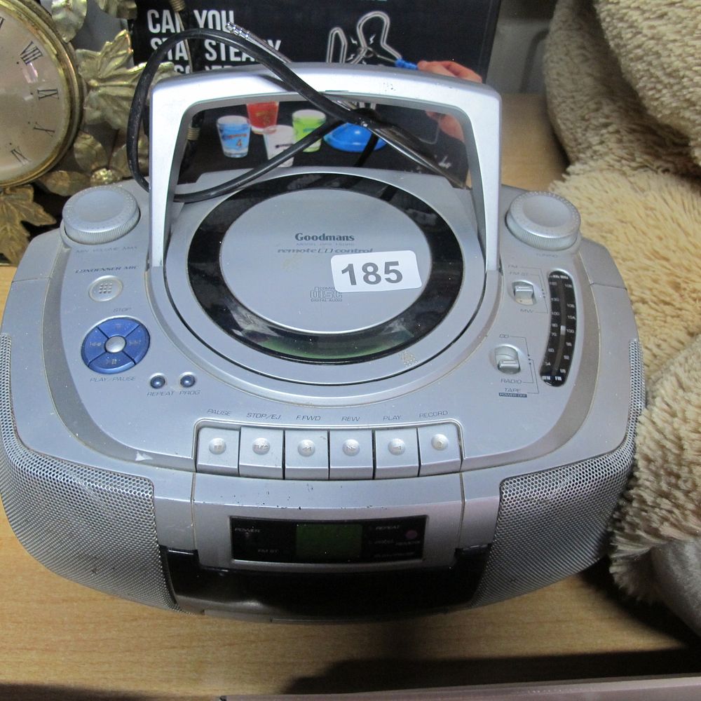Lot 185: Goodmans portable tape deck and radio