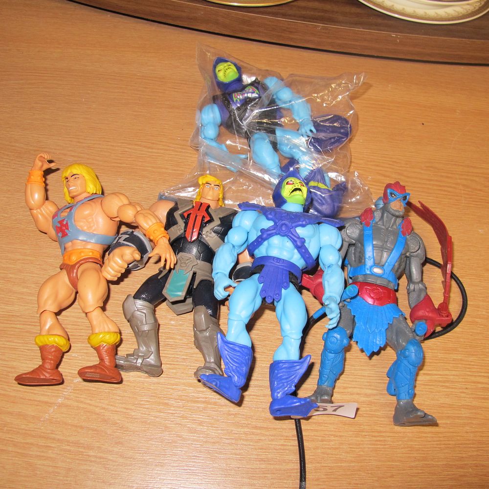 Lot 257: Assortment of He Man figures