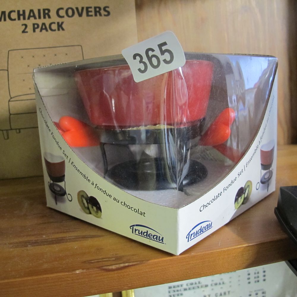 Lot 365: chocolate fondue set