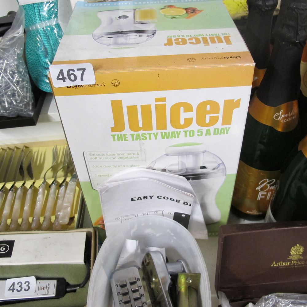 Lot 467: Juicer
