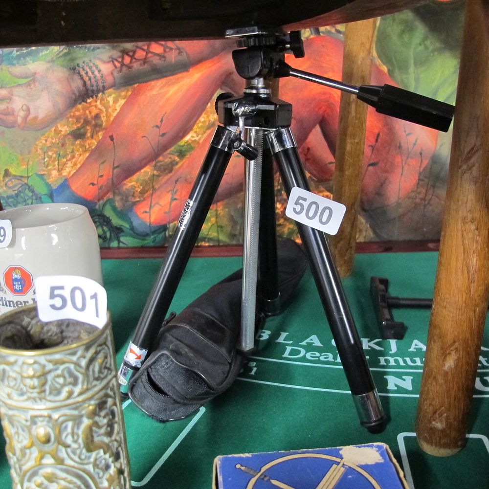Lot 500: camera tripod
