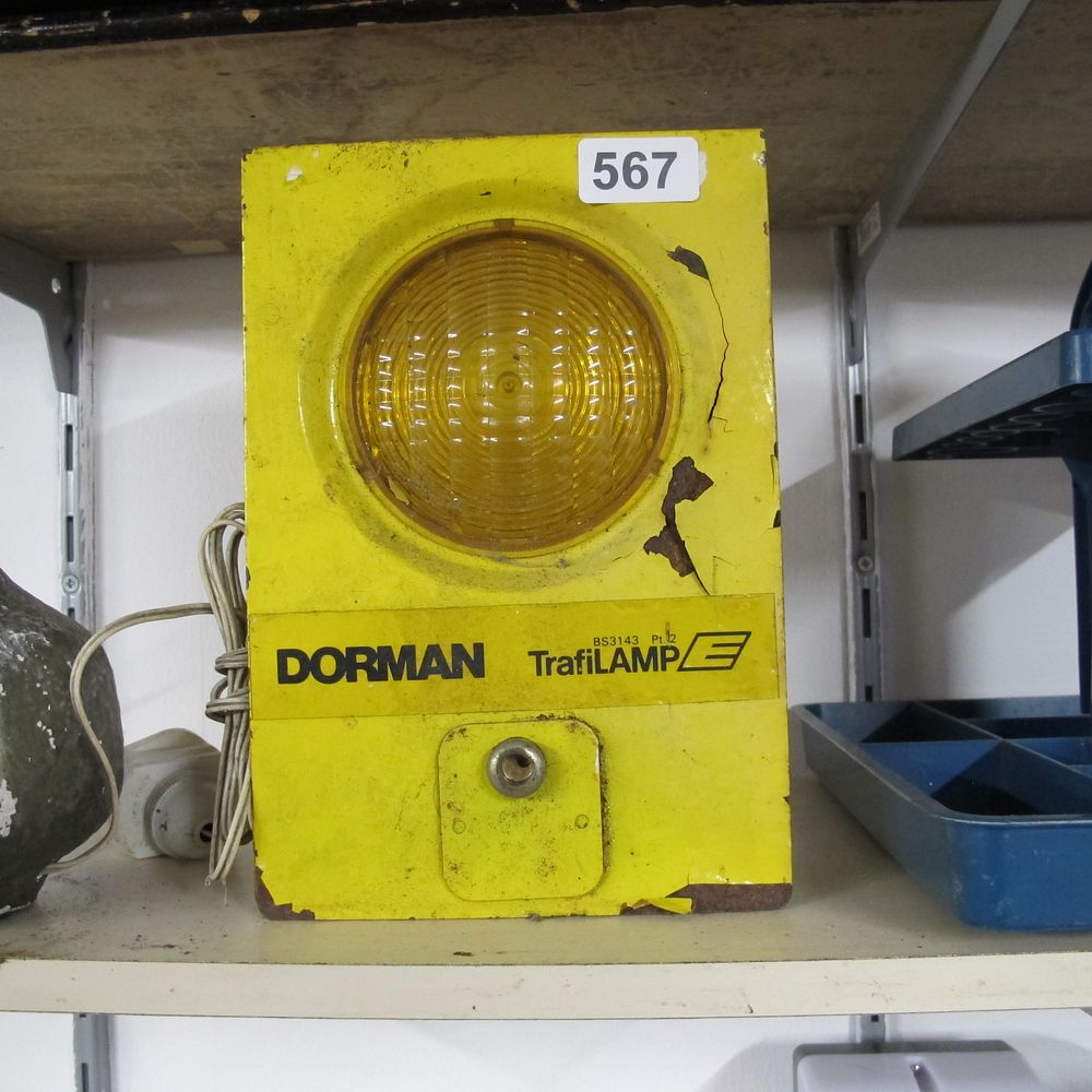 Lot 567: Road warning light