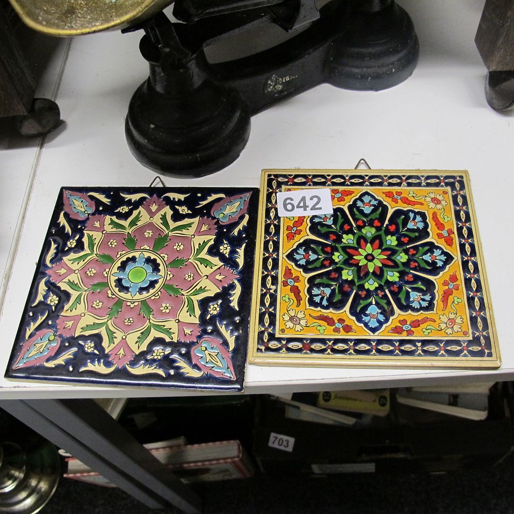 Lot 642: Decorative tiles