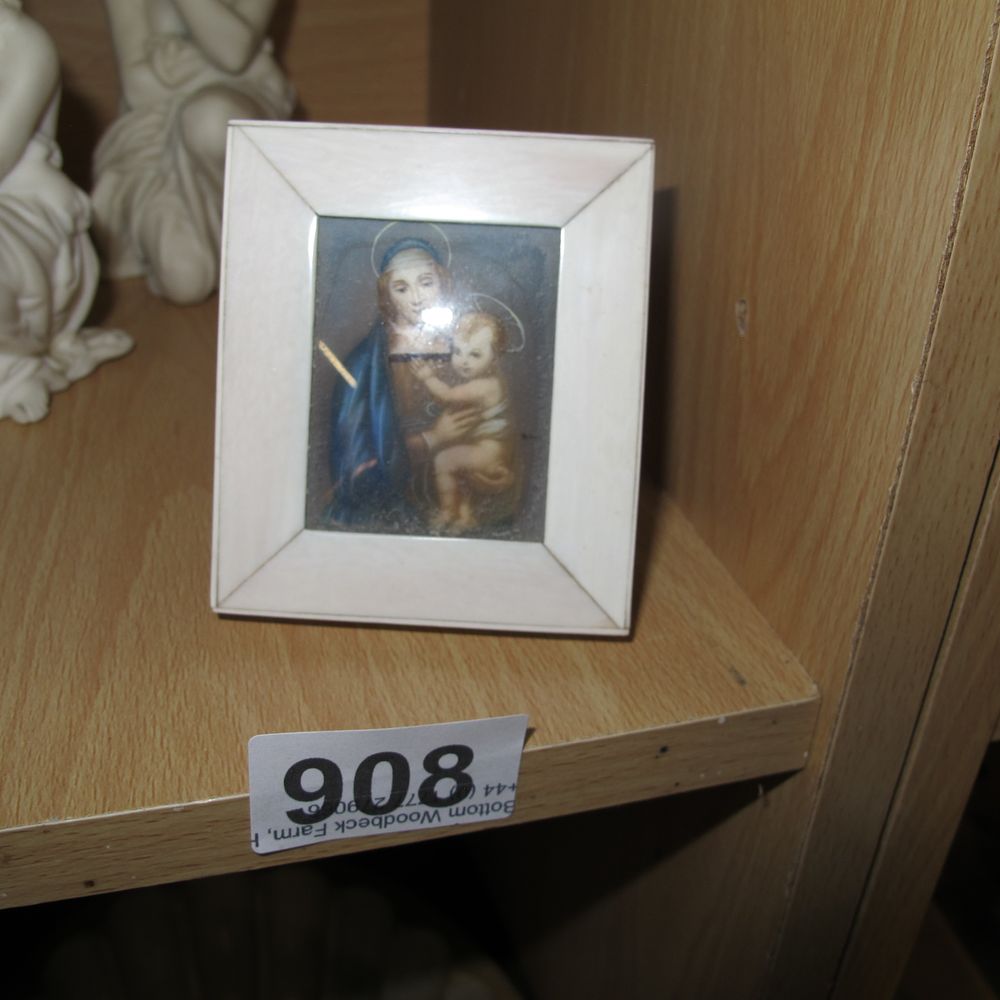 Lot 908: small framed picture of Mary and Jesus