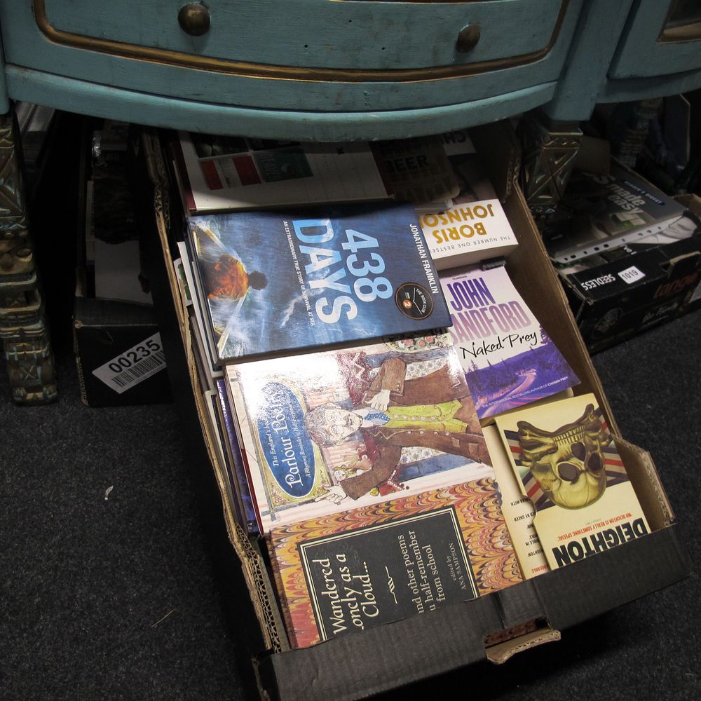 Lot 1018: box of books