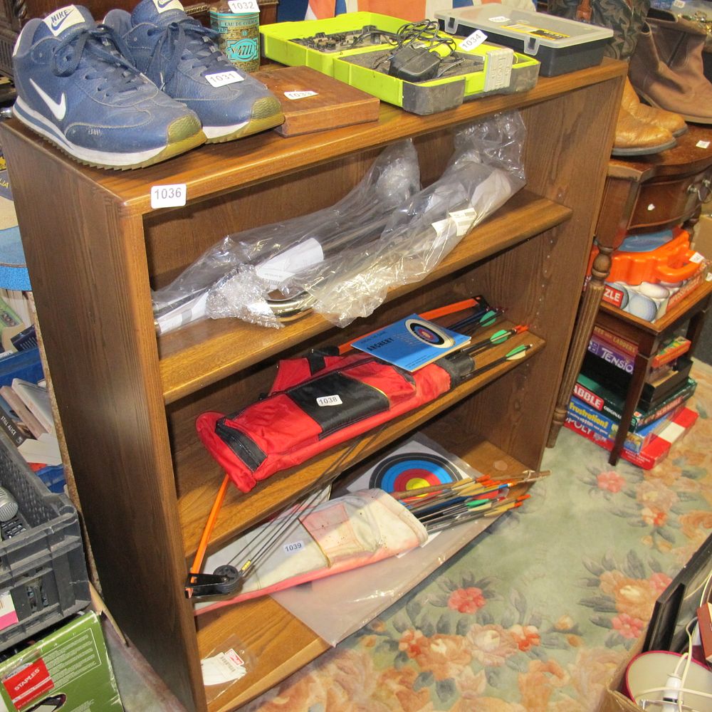 Lot 1036: Bookcase