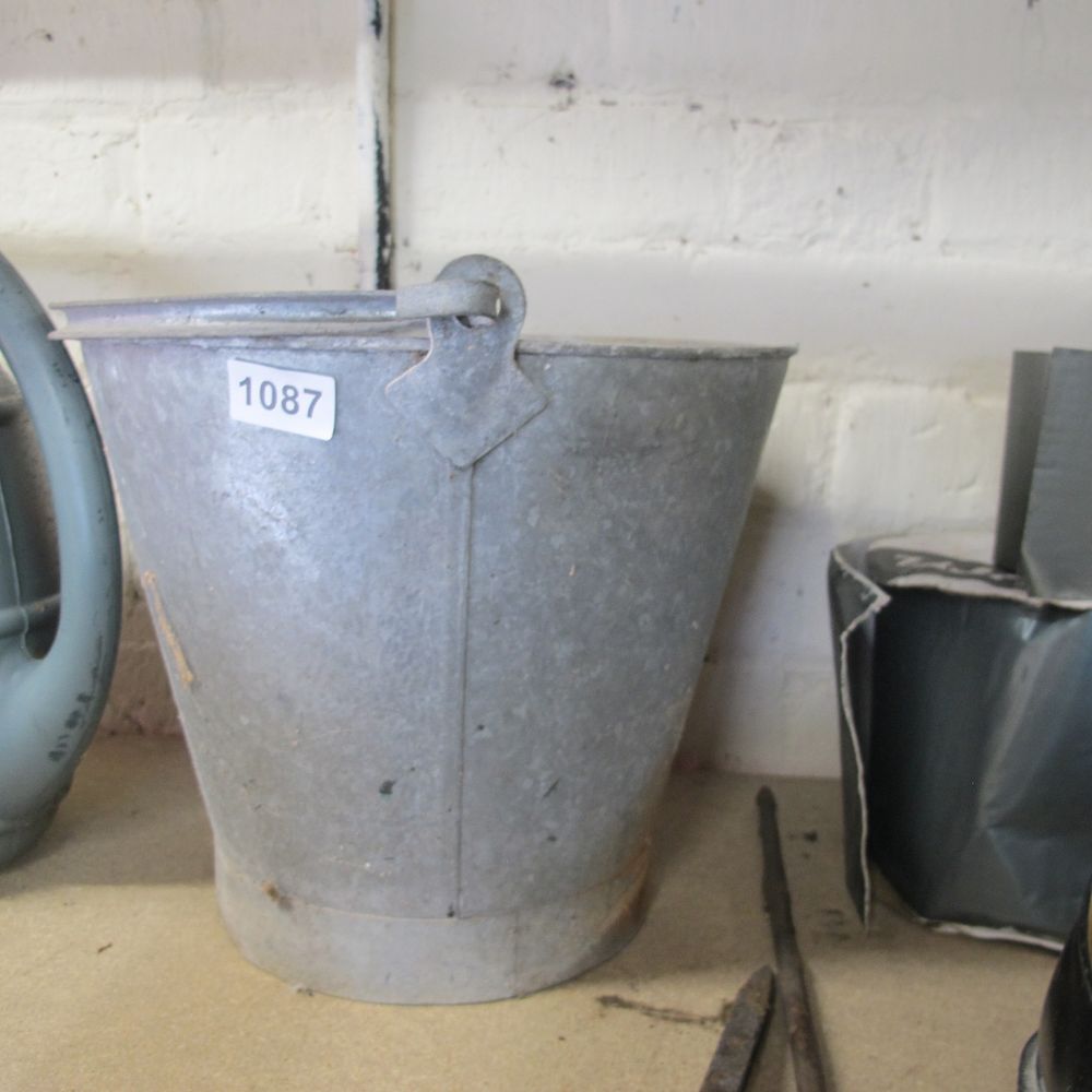 Lot 1087: Galvanised bucket