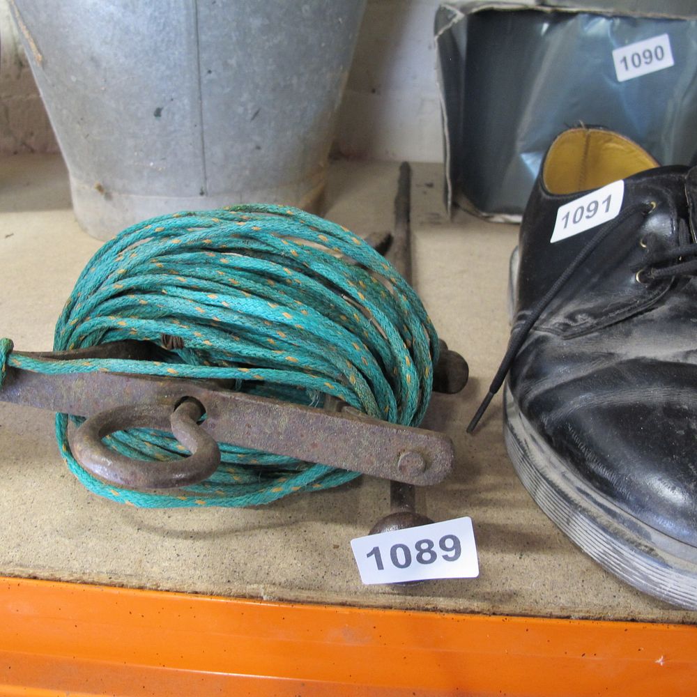 Lot 1089: Garden line