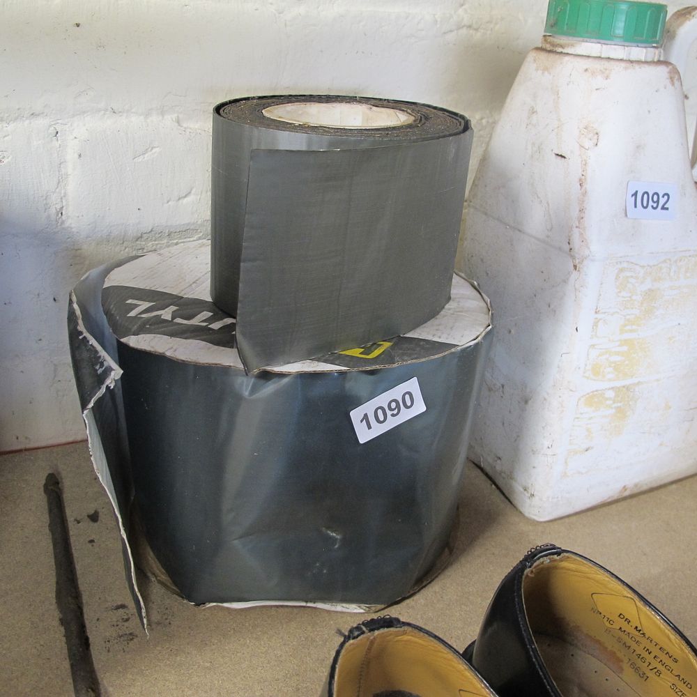 Lot 1090: roofing repair tape