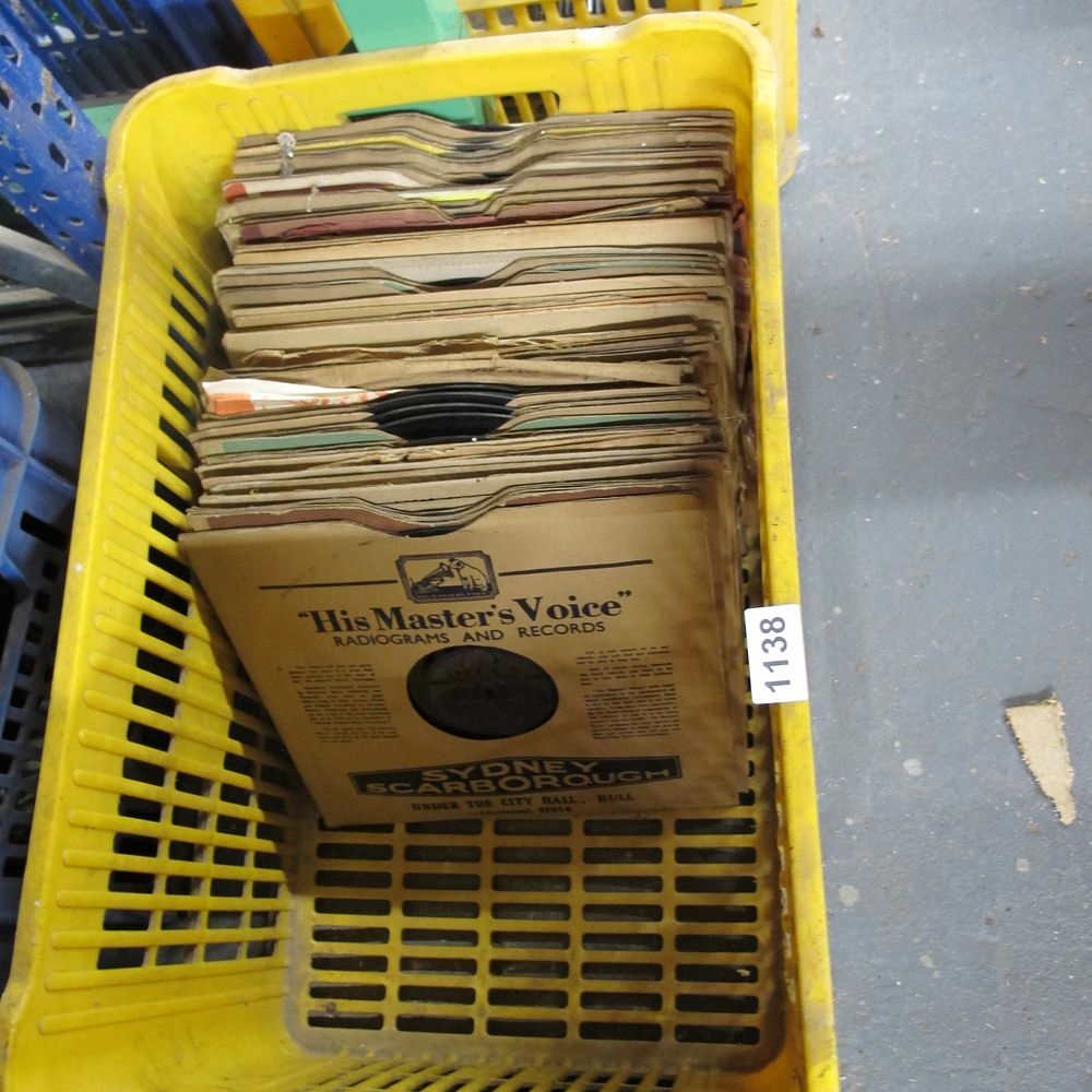 Lot 1138: tub of records