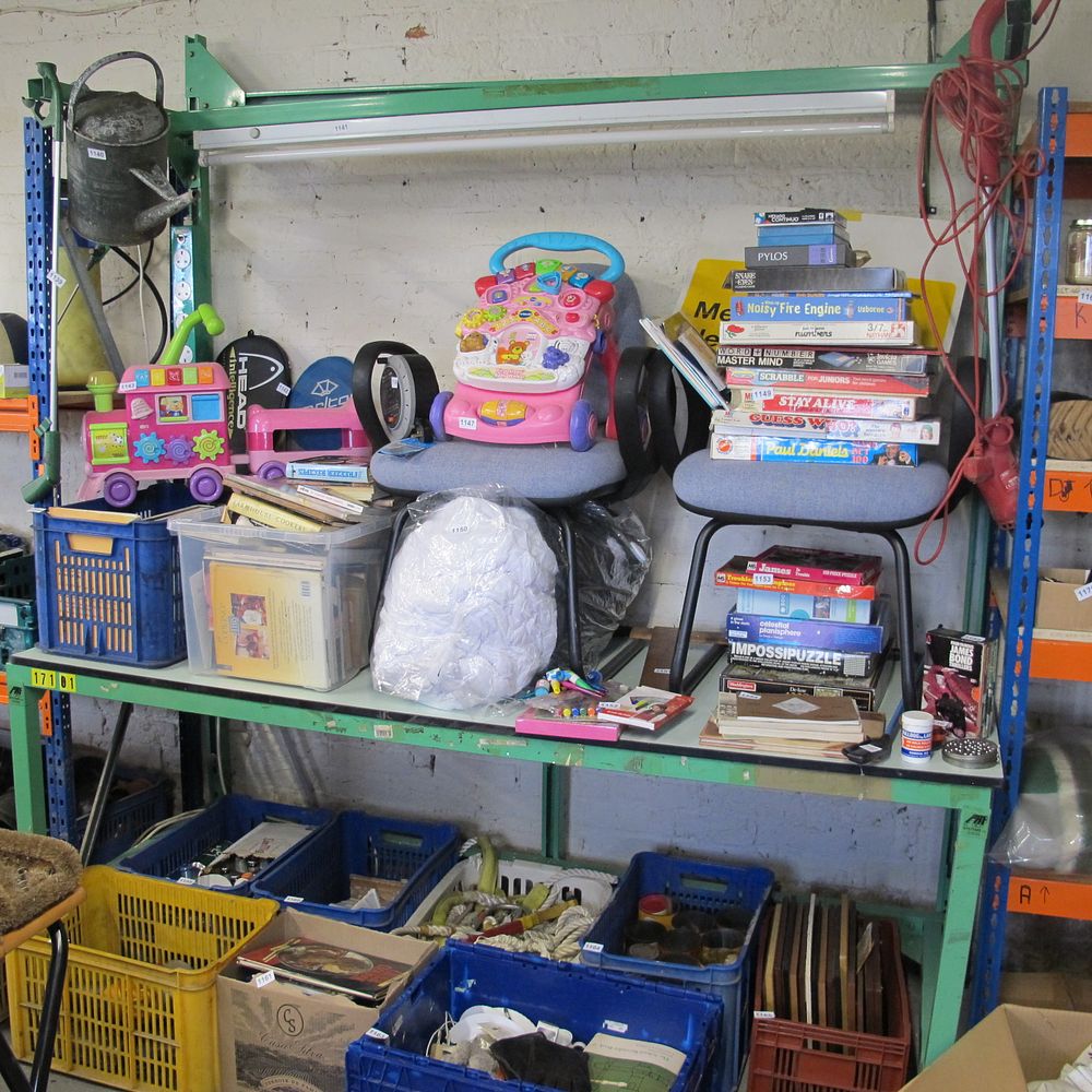 Lot 1141: work table