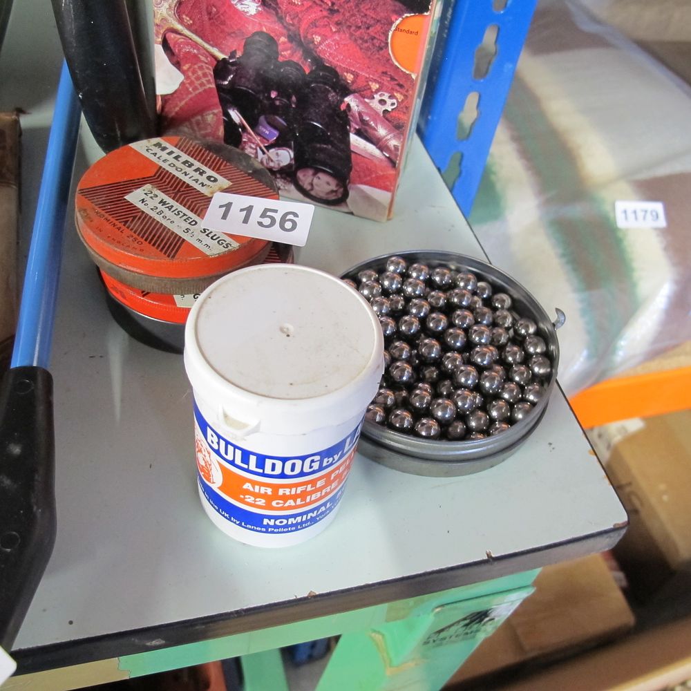 Lot 1156: air rifle ammo