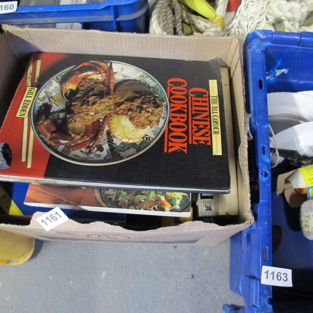 Lot 1161: box of cookery books