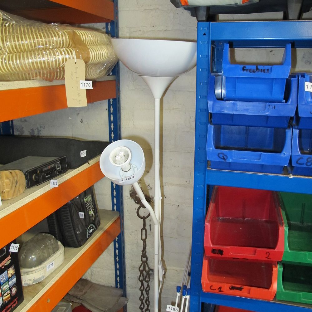 Lot 1184: floor standing lamp