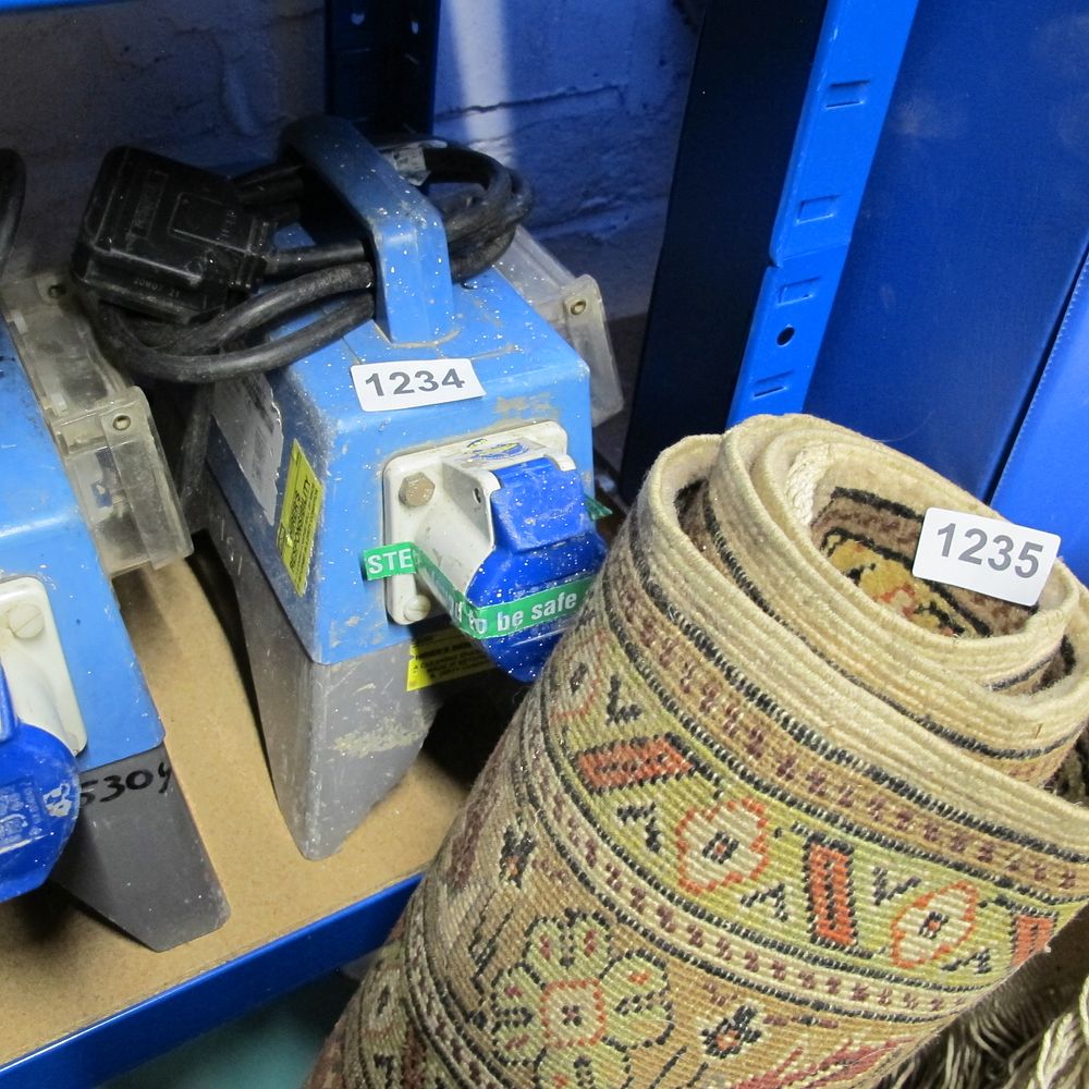 Lot 1234: power supply