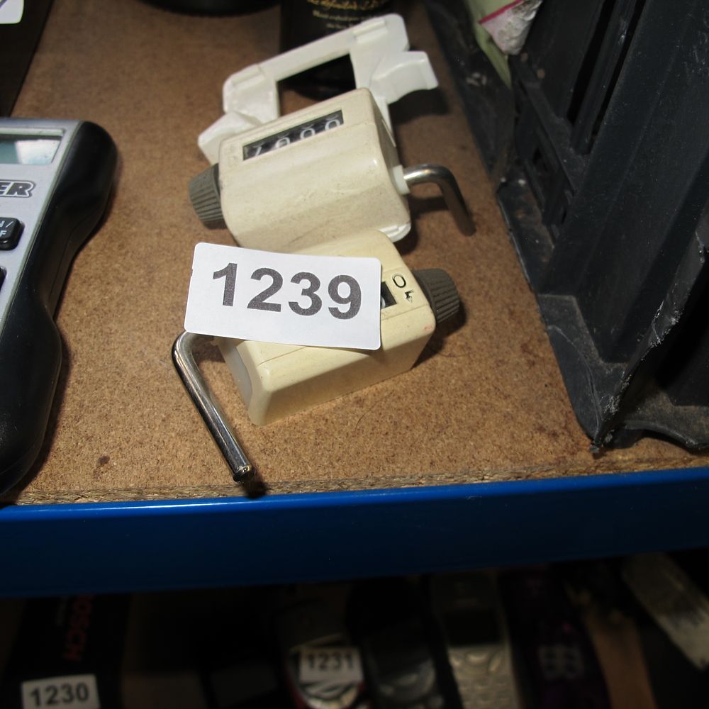 Lot 1239: counters