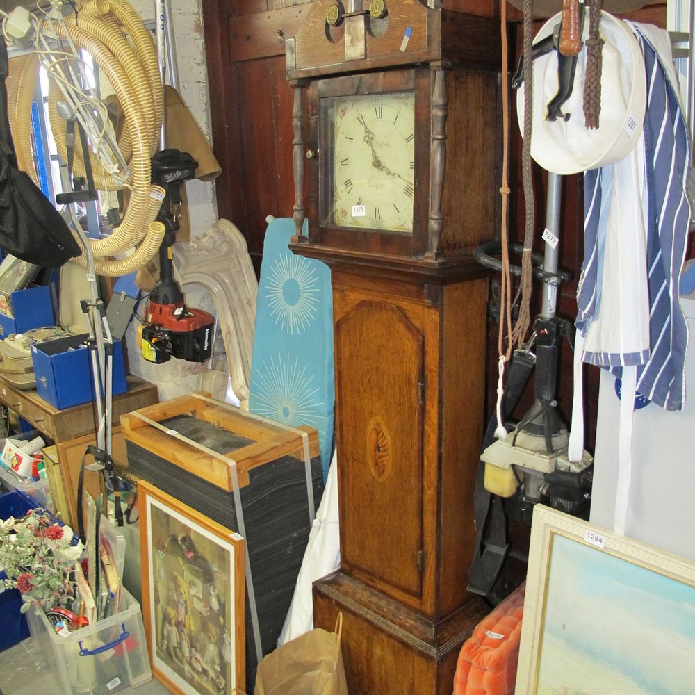 Lot 1275: grandfather clock