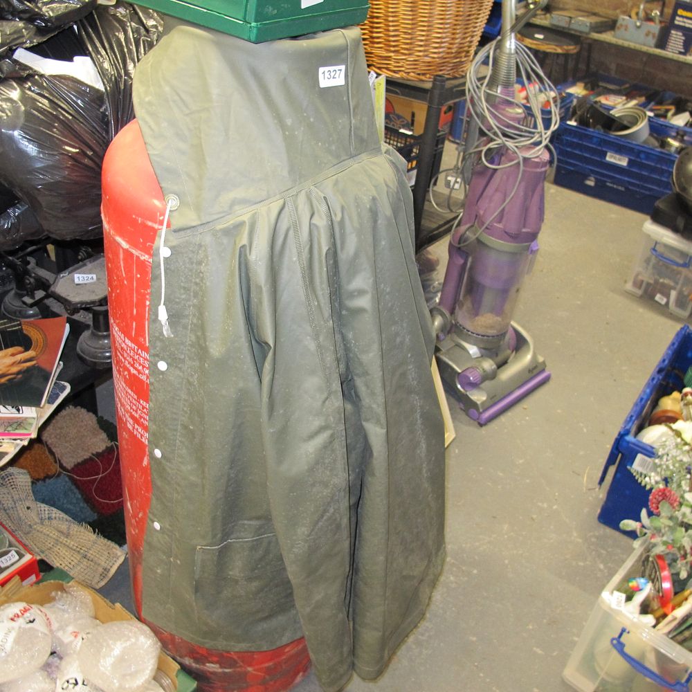 Lot 1327: jacket