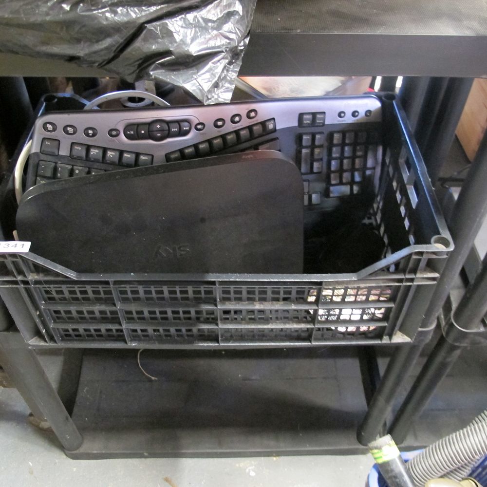 Lot 1341: misc electricals