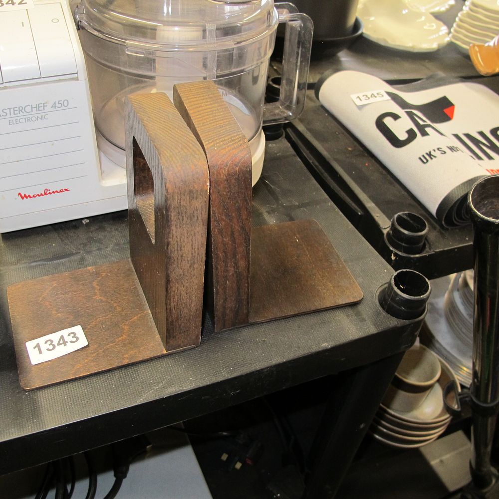 Lot 1343: bookends