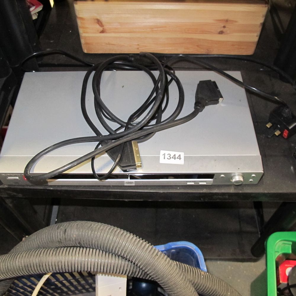 Lot 1344: dvd player