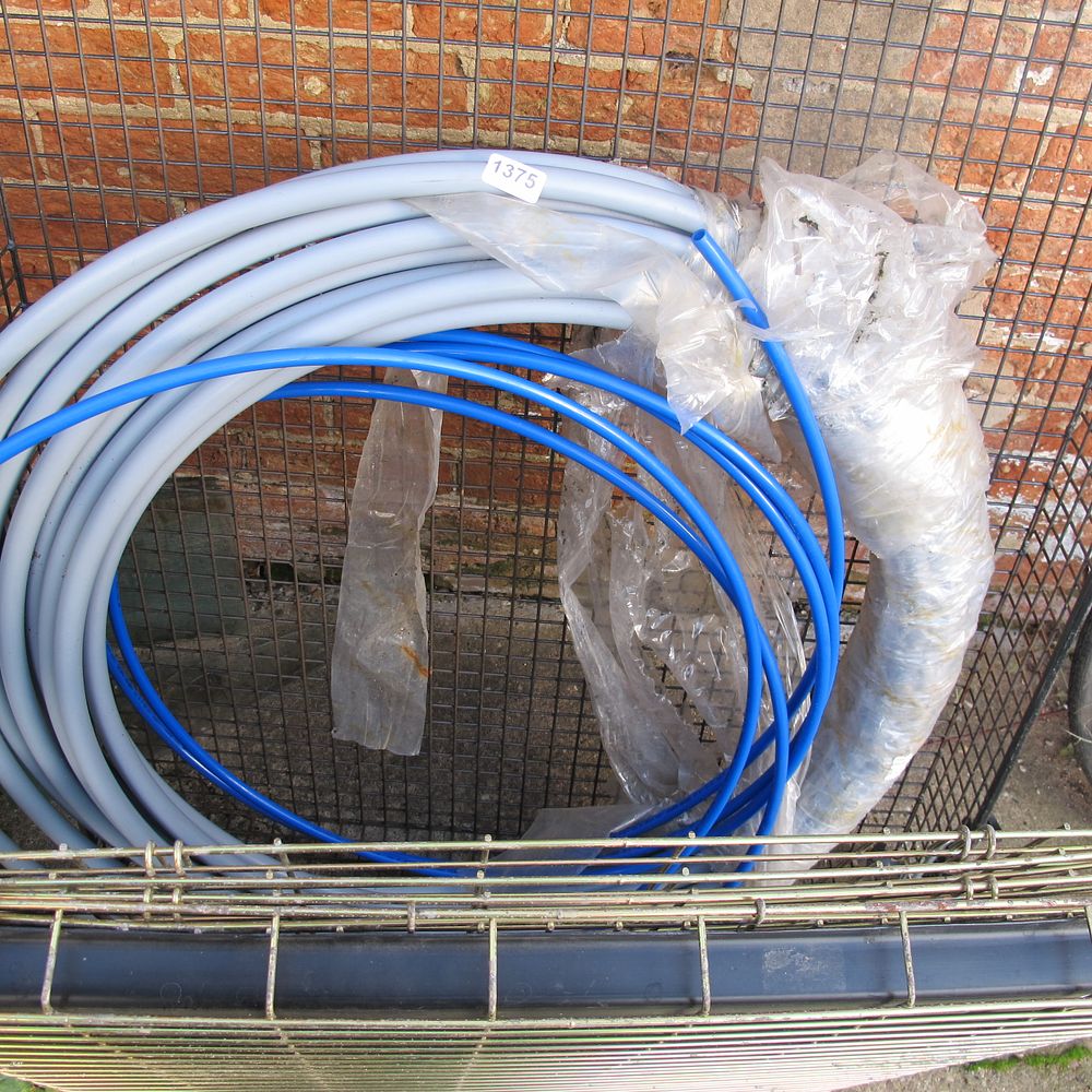 Lot 1375: pipes