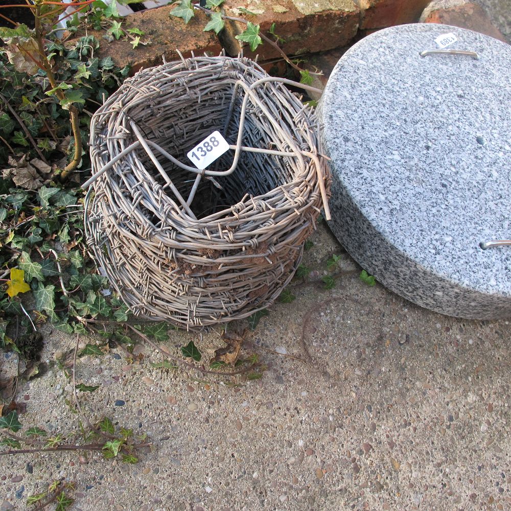 Lot 1388: barbed wire effect wicker plant stand