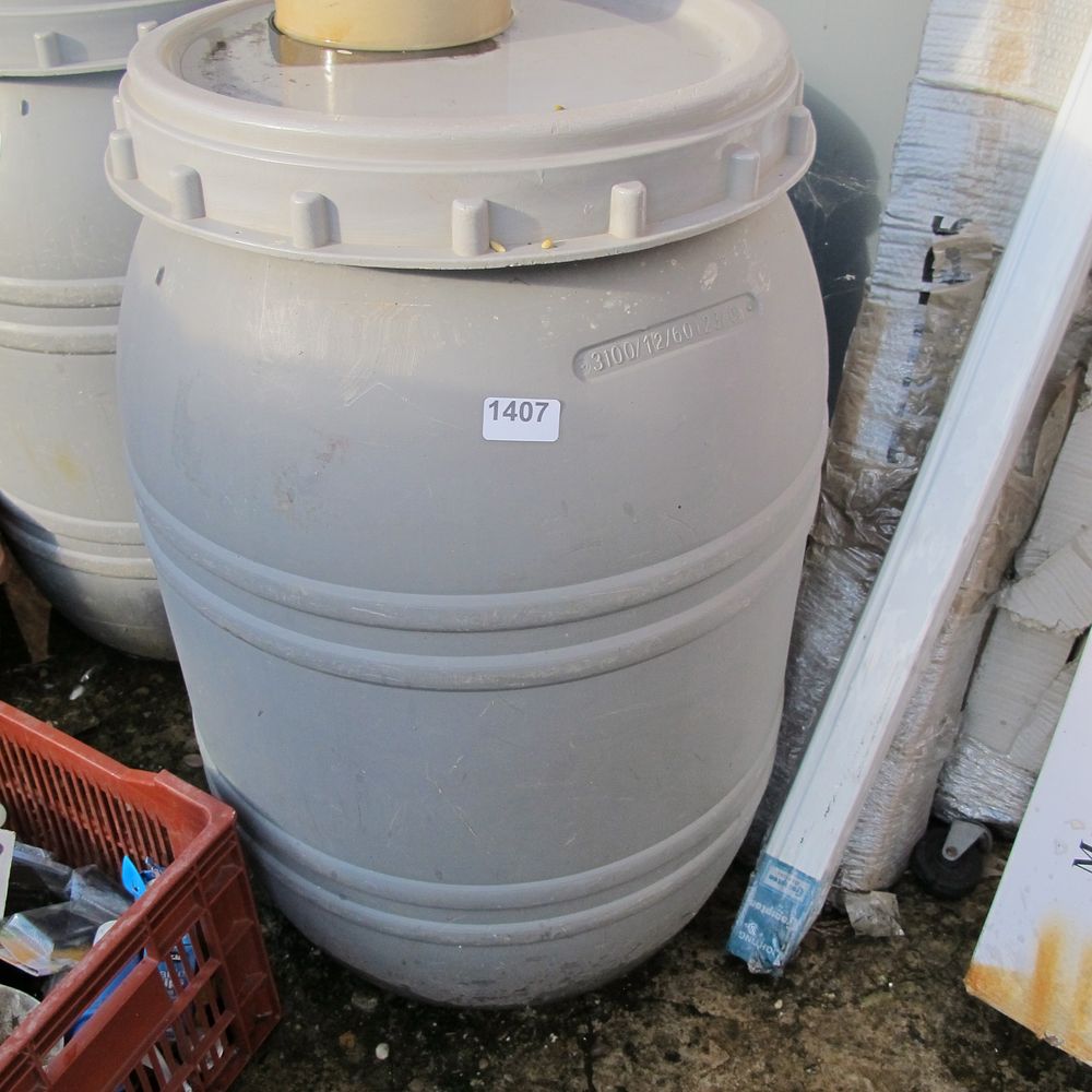 Lot 1407: drum