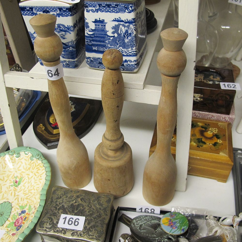 Lot 164: Item 164
