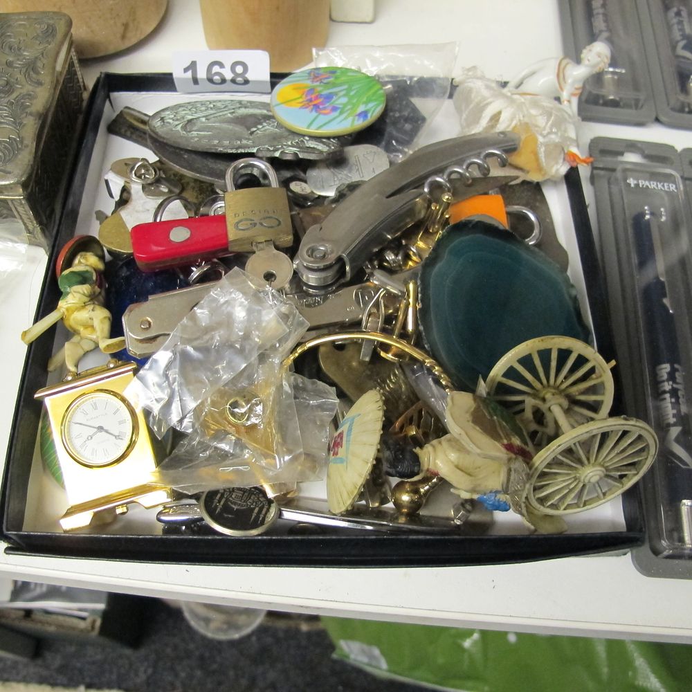Lot 168: Item 168