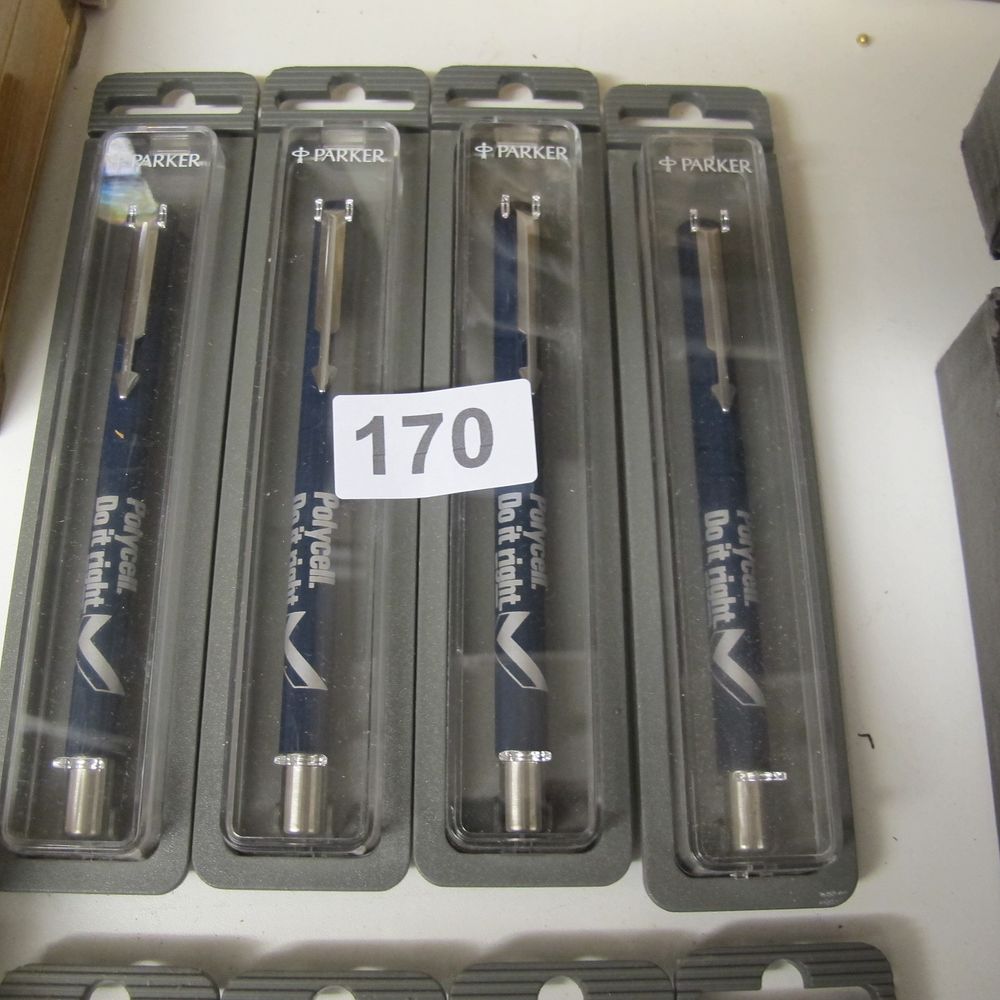 Lot 170: Item 170