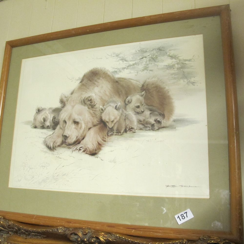 Lot 187: Item 187