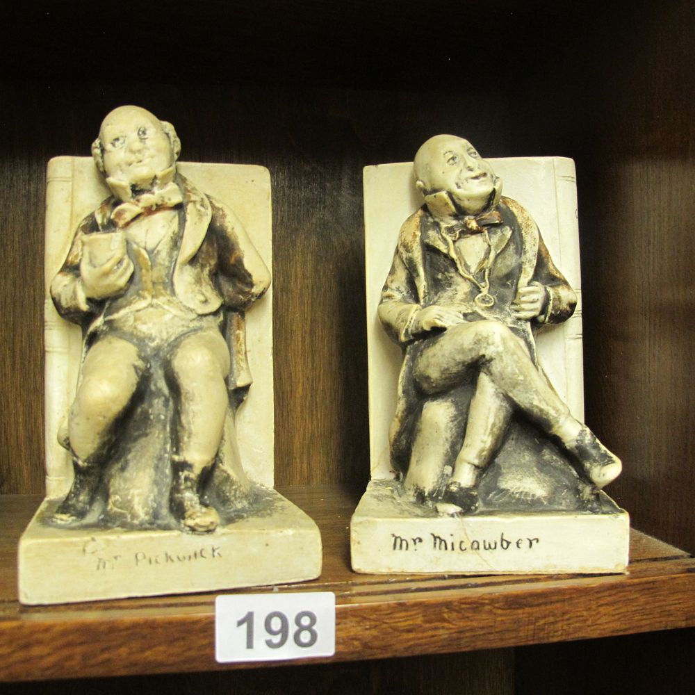 Lot 198: Item 198