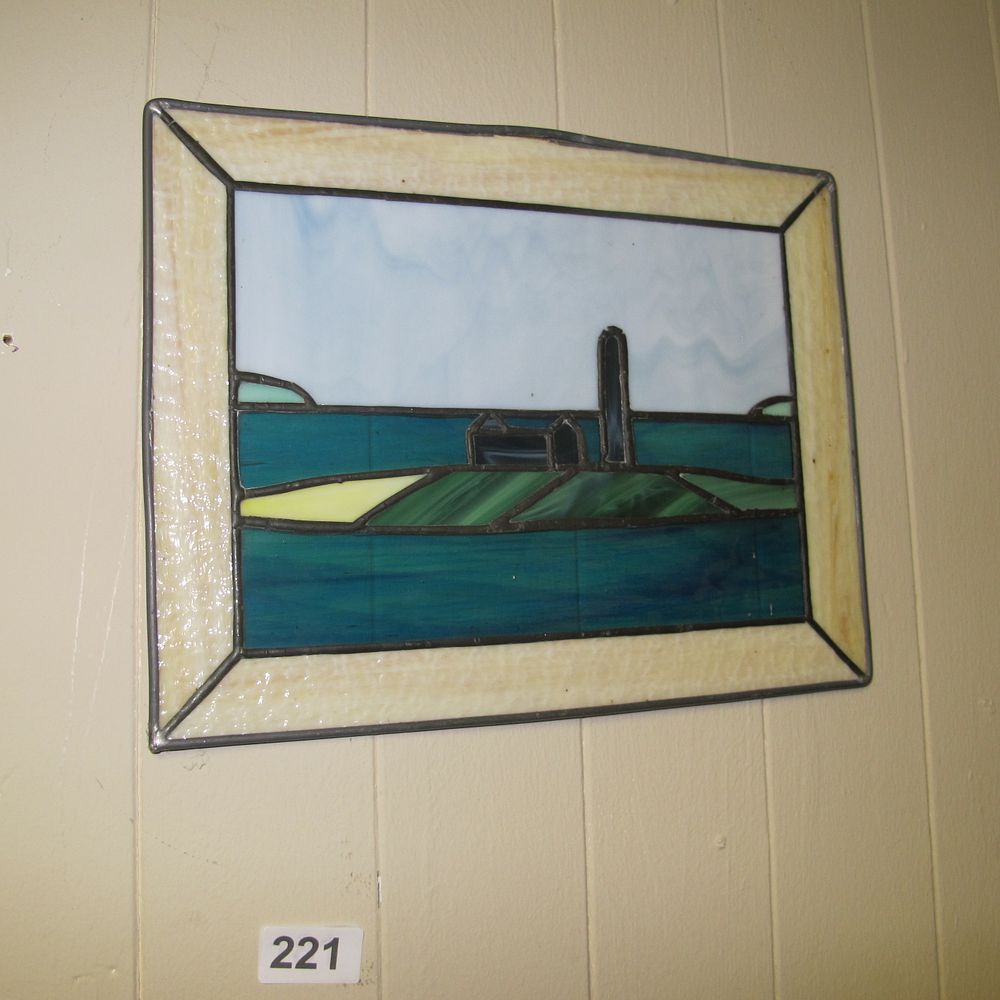 Lot 221: Item 221